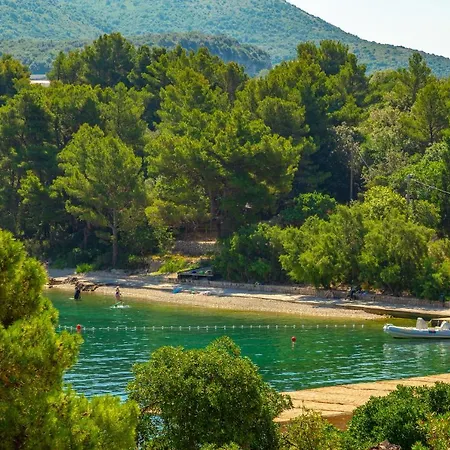 Pomalo * Zaton (Dubrovnik-Neretva)